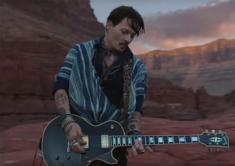 Dior avec Johnny Depp censuree car jugee raciste